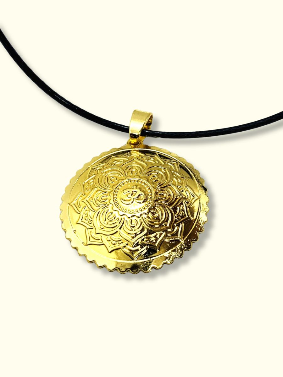 BUDDHA GOLD NECKLACE - MADALA PENDANT 